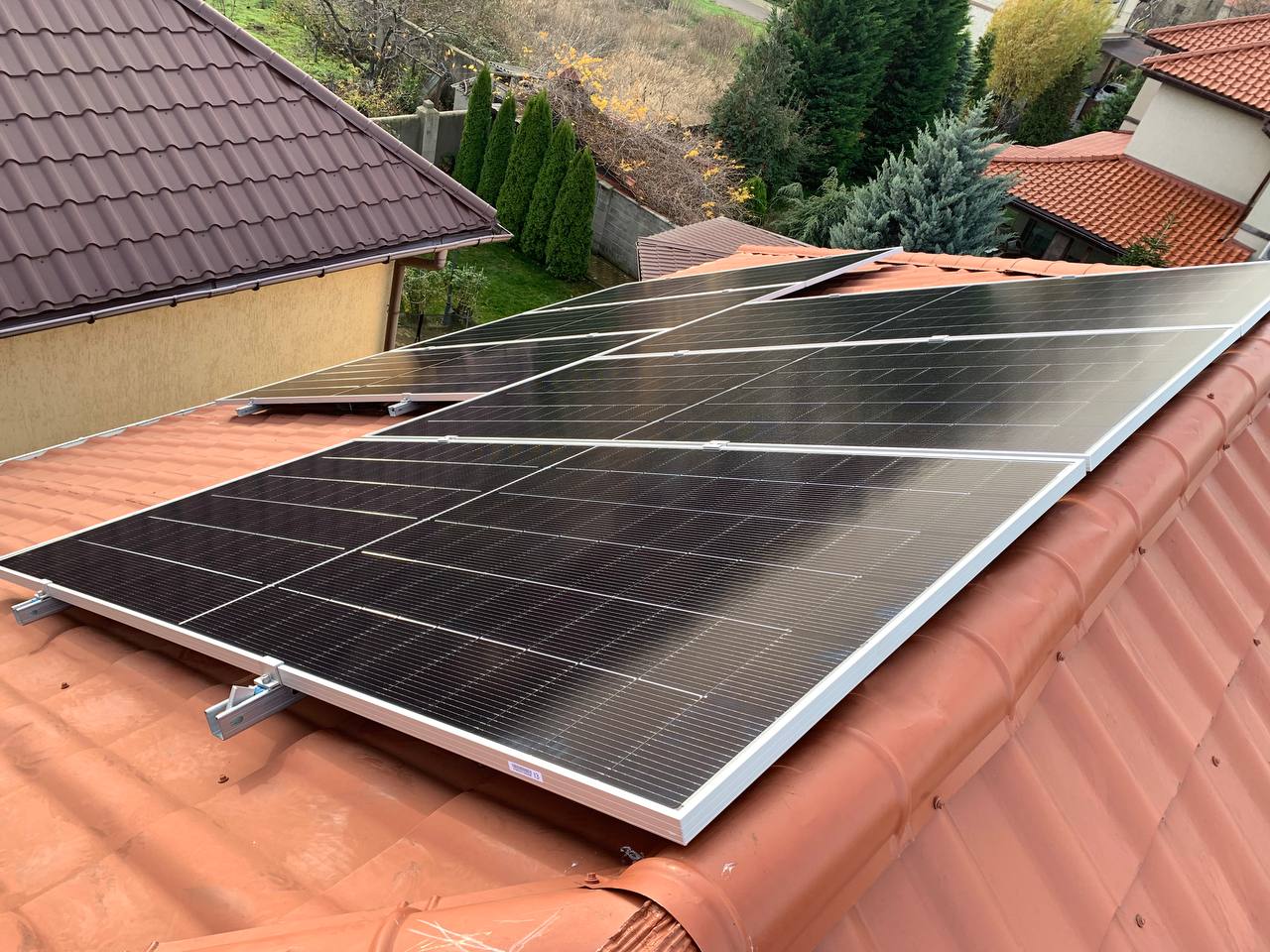 Акумуляторна батарея джерела безперебійного живлення на 15 кВт·год для квартири в Одесі