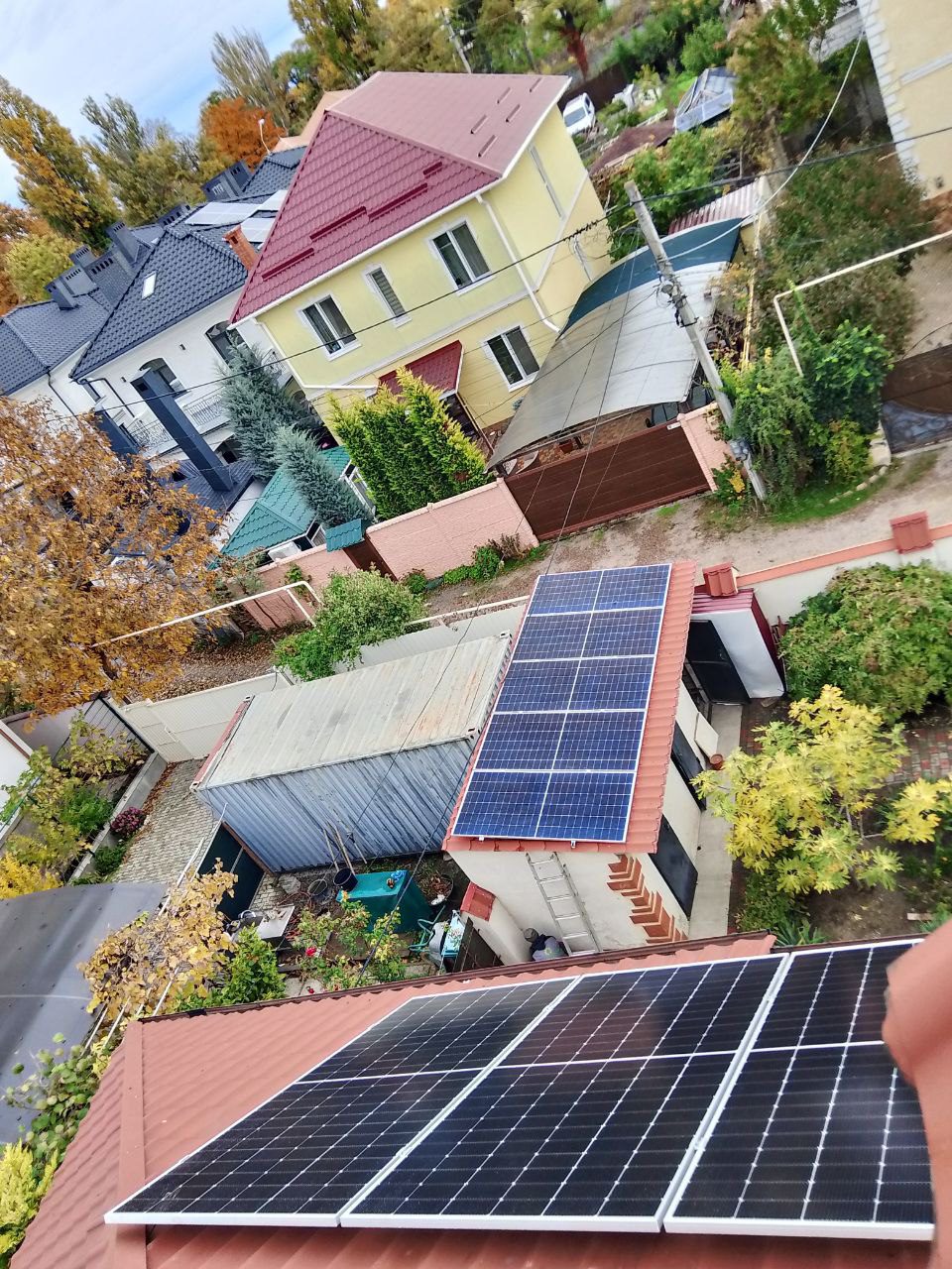 Гибридный инвертор гибридной солнечной станции 12 кВт + 10 кВт·ч АКБ для дома