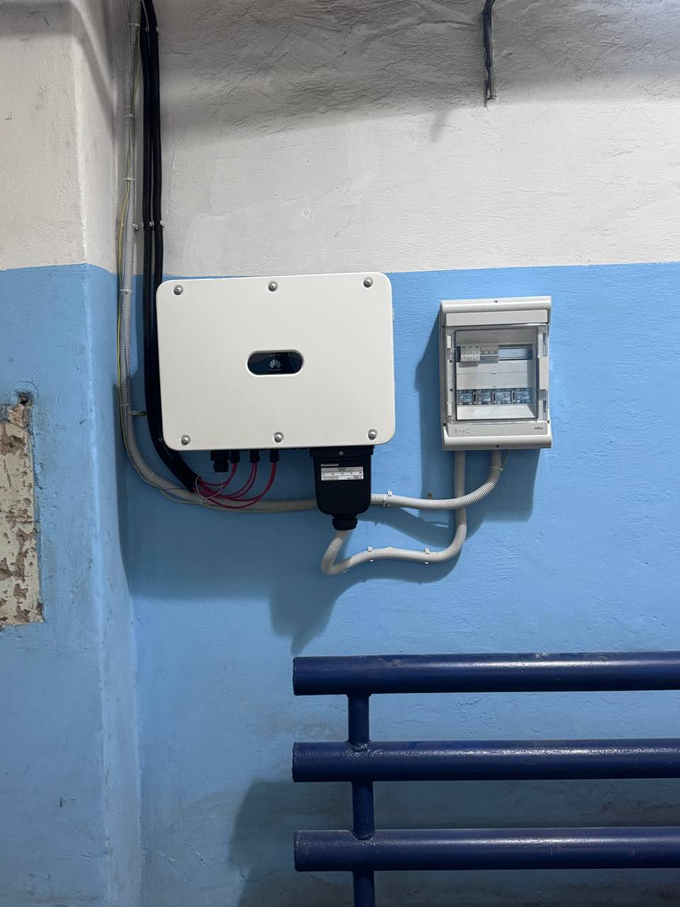 Розміщення сонячних панелей мережевої станції 32 кВт для бізнесу