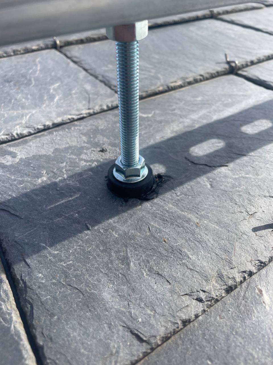 Монтаж 20 панелей 460 Вт на сланцеву покрівлю