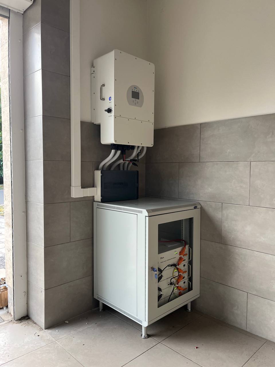 Гибридная солнечная станция 20 кВт + 20 кВт·ч АКБ для дома в районе Фонтан, Одесса